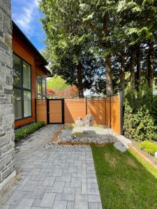 Why Is Composite Fencing Becoming So Popular in Vancouver, BC? 2 cypress composite fence